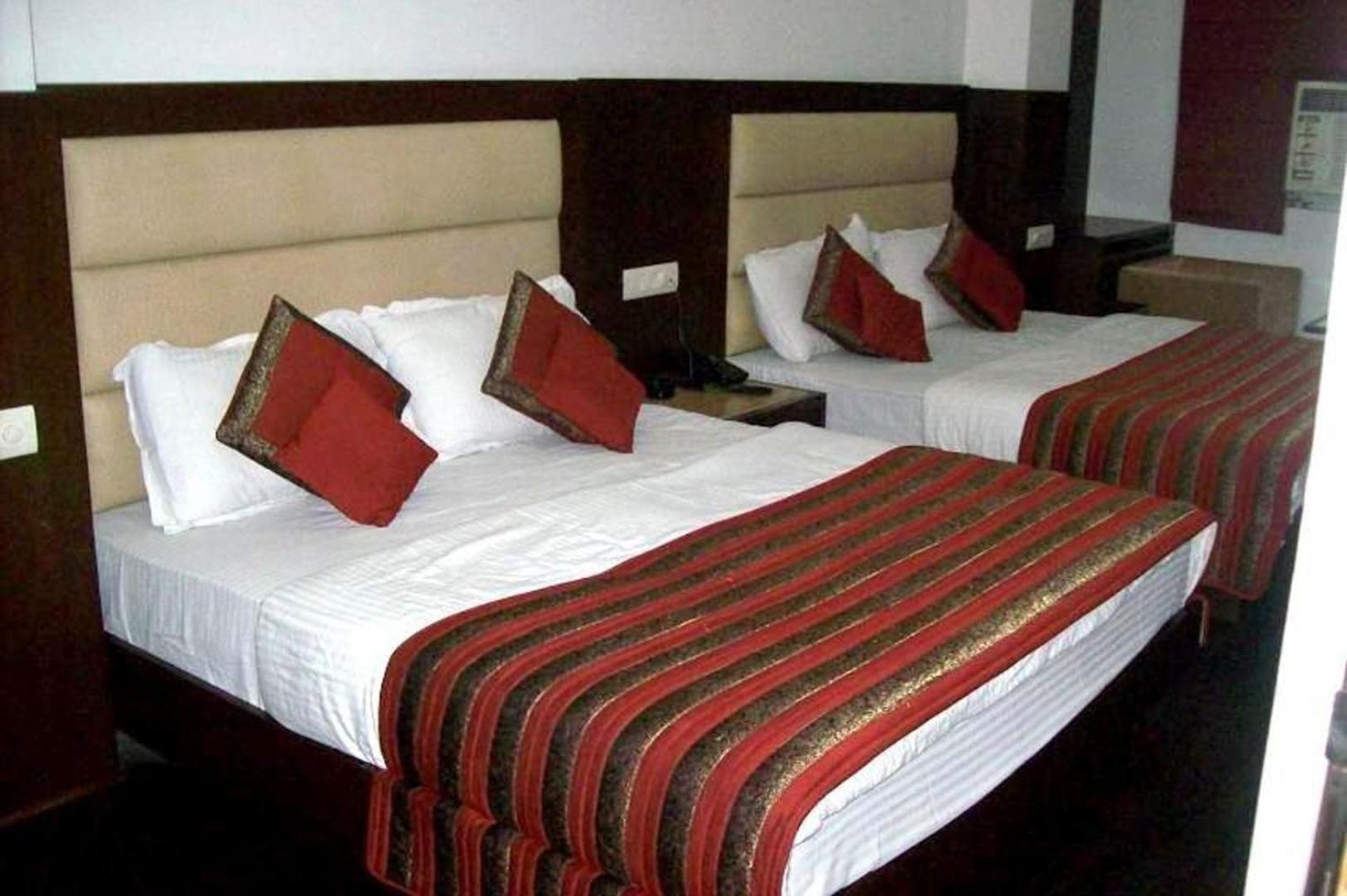 Hotel Chanchal Continental - 02 Mins From New Delhi Railway Station Luaran gambar