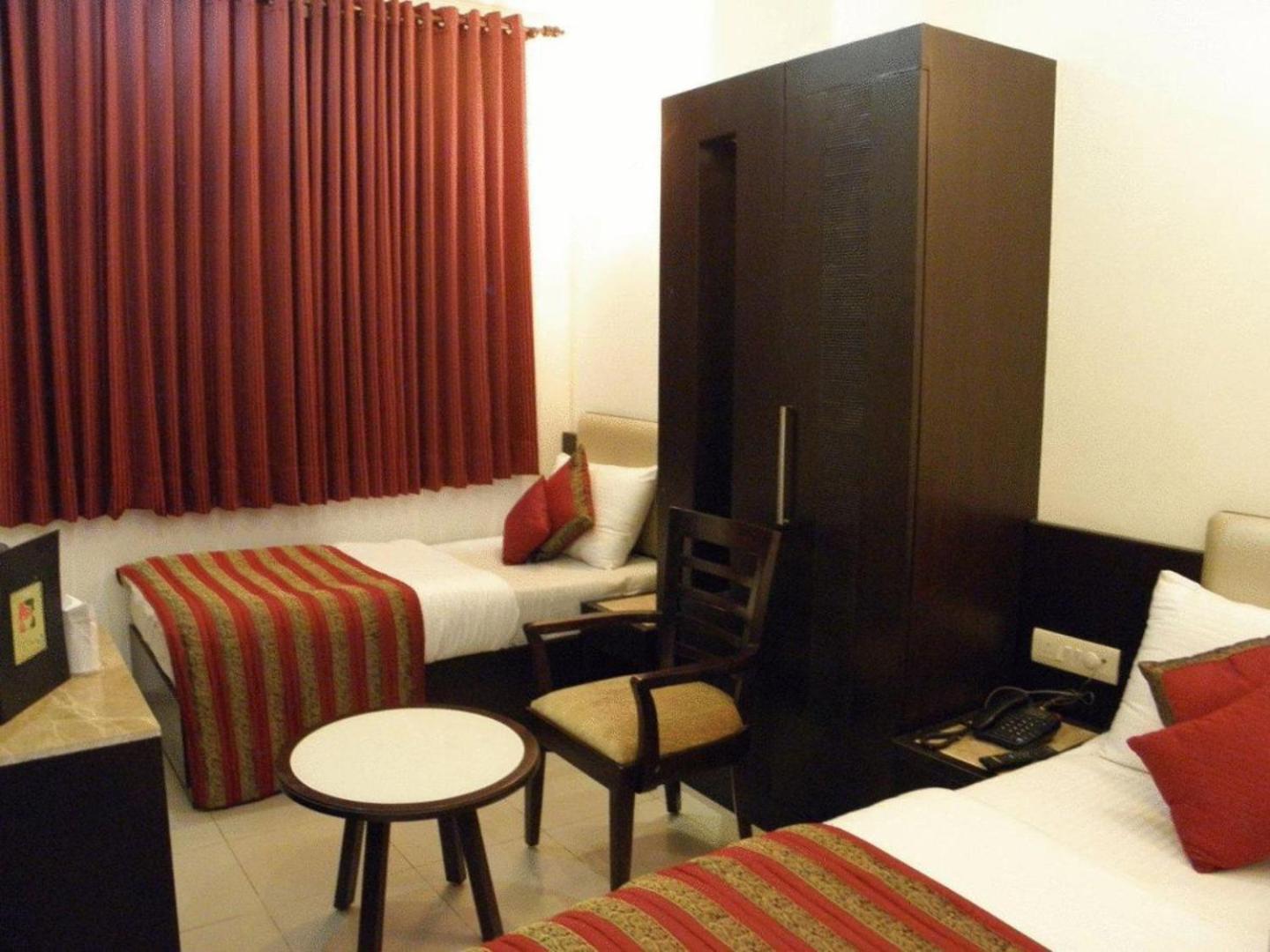 Hotel Chanchal Continental - 02 Mins From New Delhi Railway Station Luaran gambar