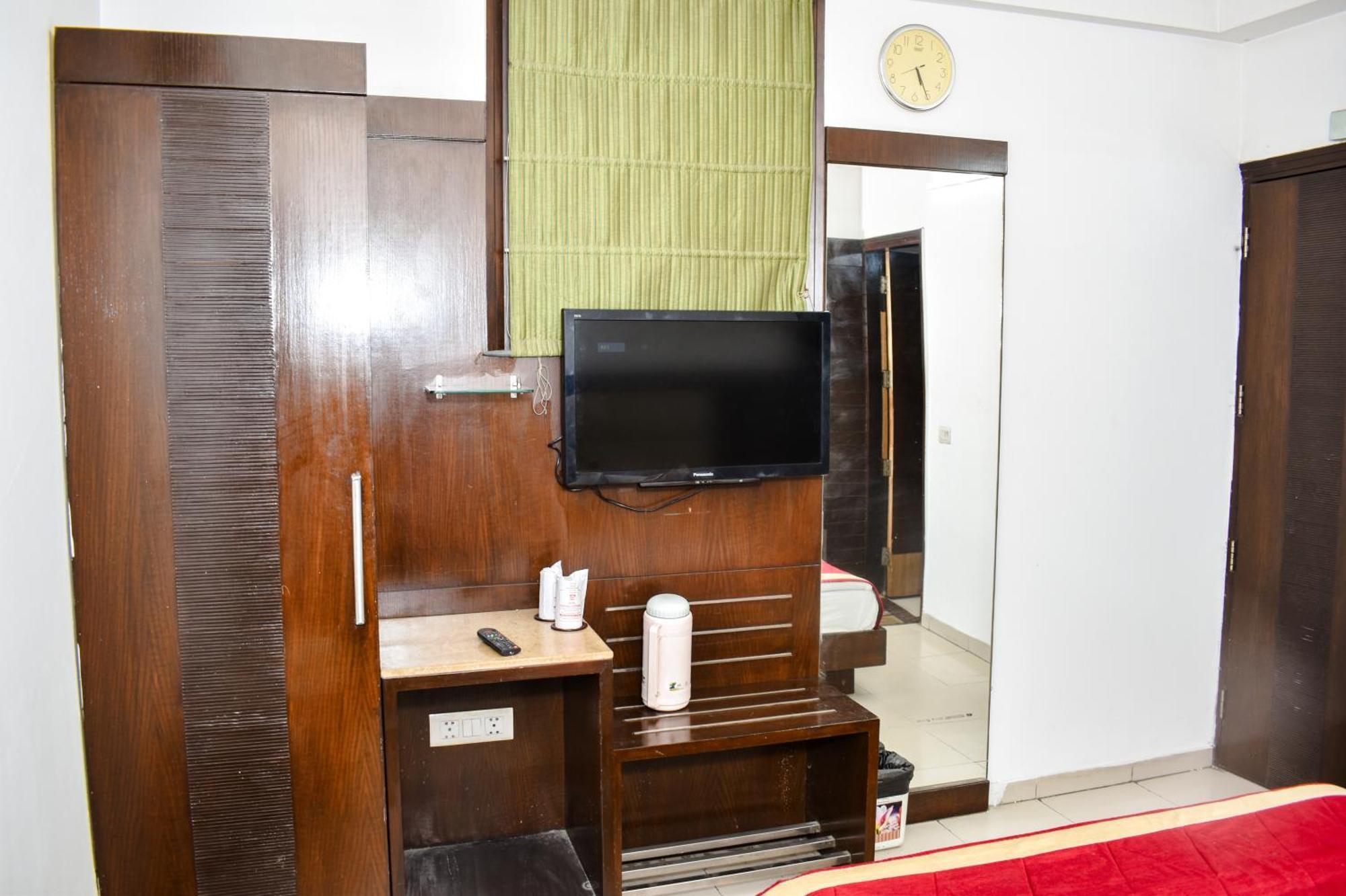 Hotel Chanchal Continental - 02 Mins From New Delhi Railway Station Luaran gambar