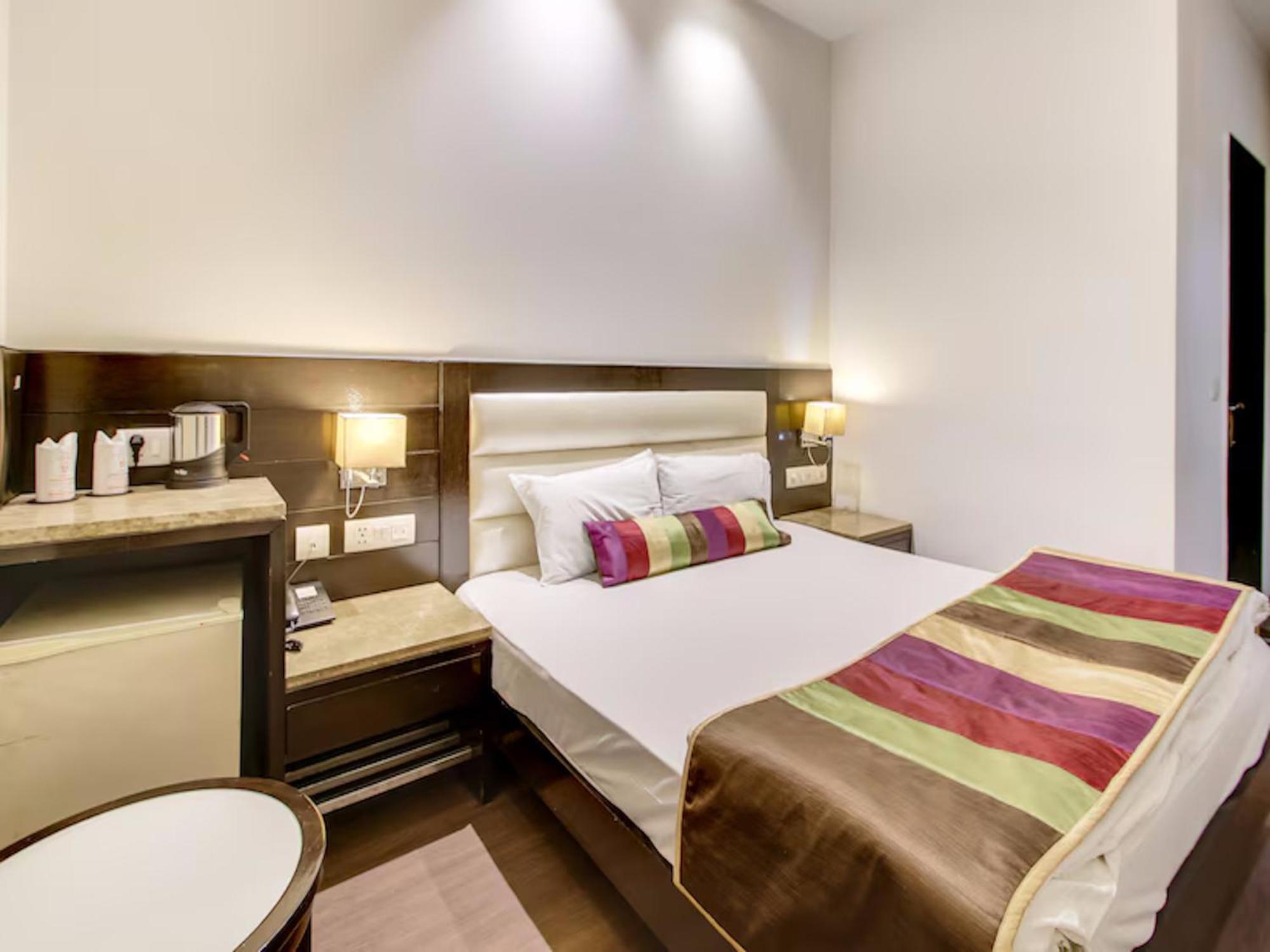 Hotel Chanchal Continental - 02 Mins From New Delhi Railway Station Luaran gambar