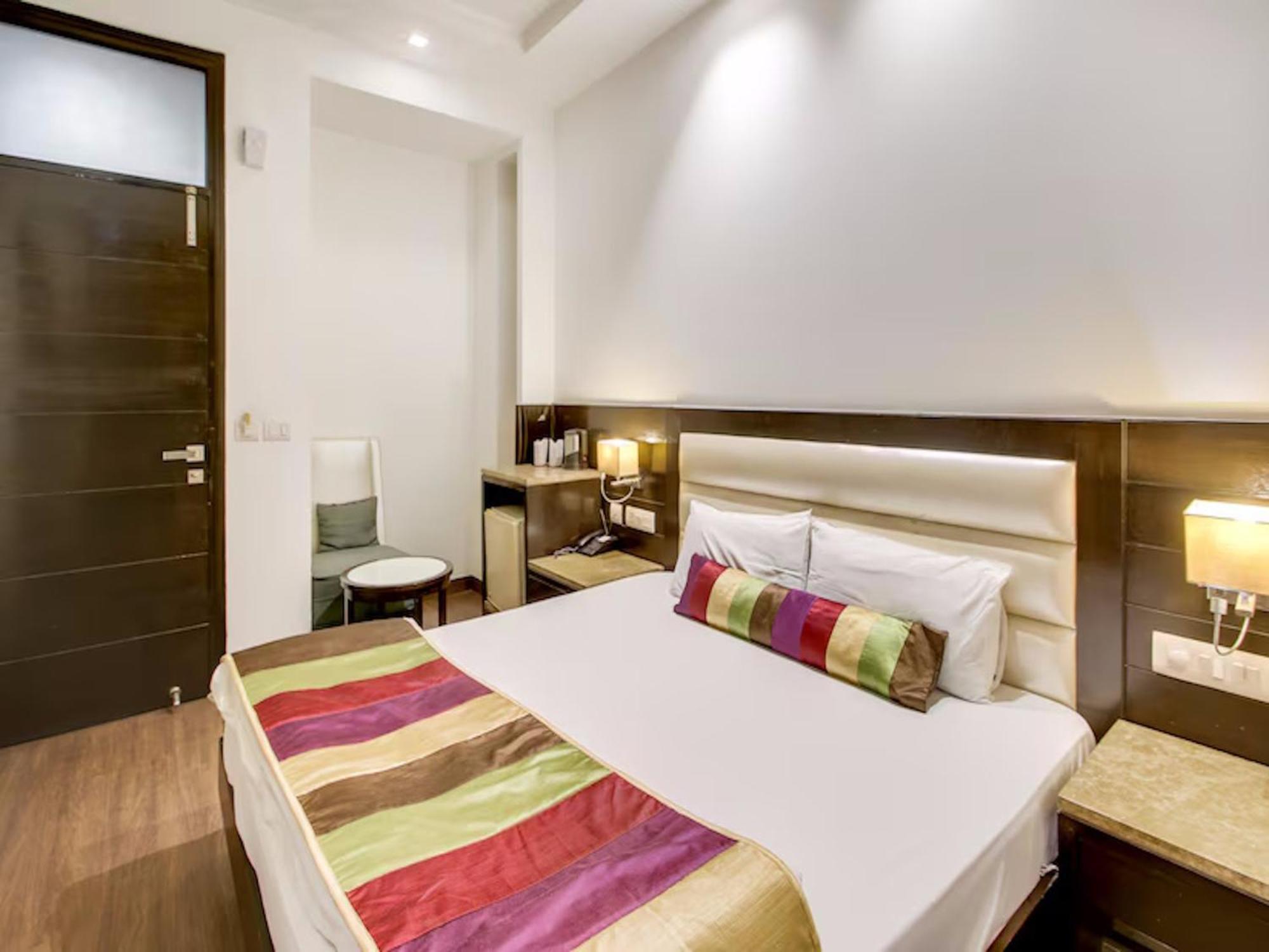 Hotel Chanchal Continental - 02 Mins From New Delhi Railway Station Luaran gambar